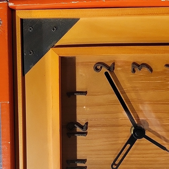 Arts and Craft style Clock,Gorgeous! NEW IN BOX! - Picture 3 of 6